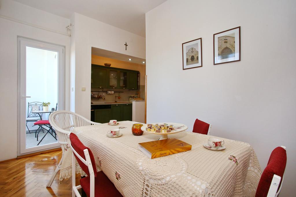Rooms & Apartments Soline Nuove Biograd Na Moru Luaran gambar