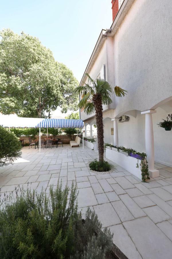 Rooms & Apartments Soline Nuove Biograd Na Moru Luaran gambar